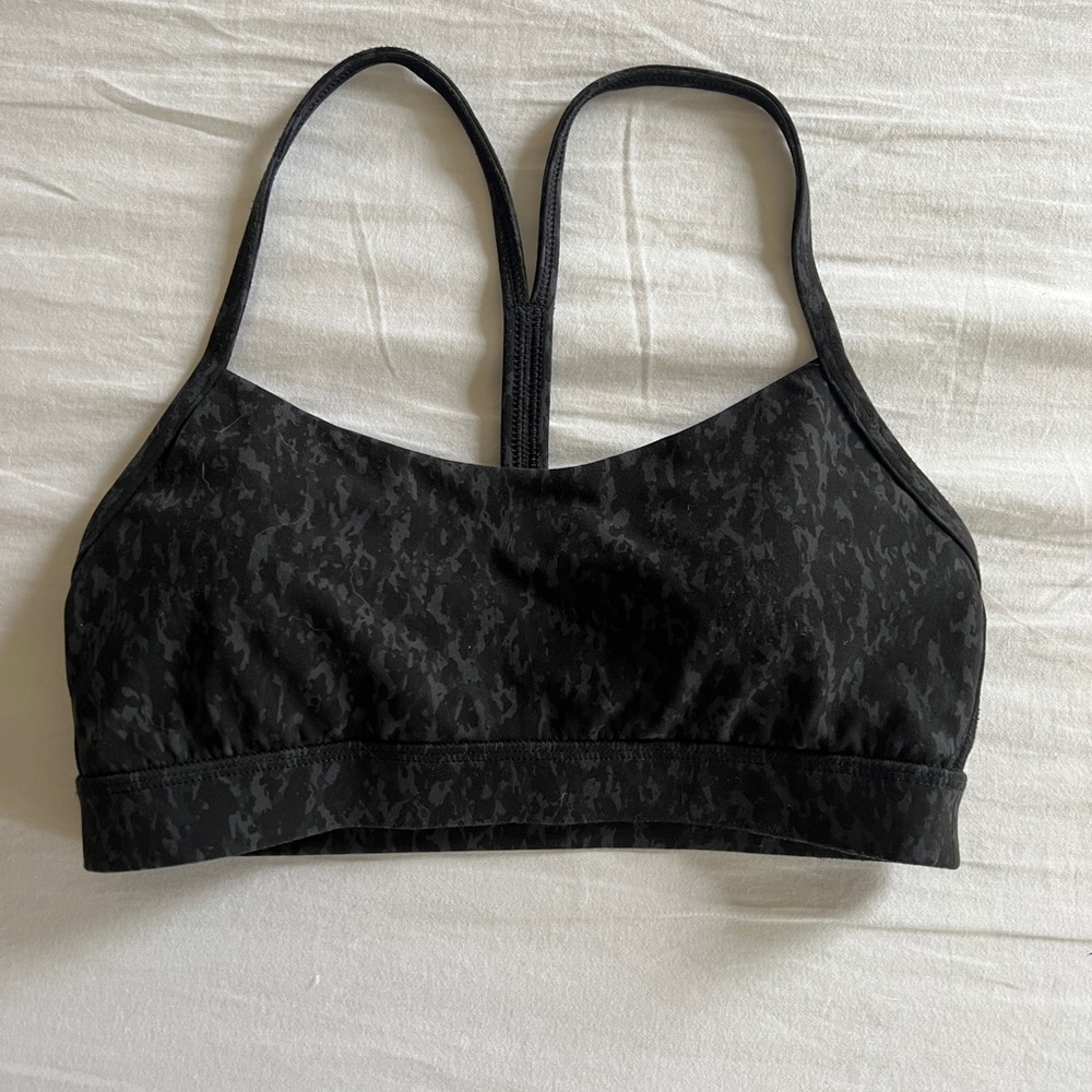 Lululemon flow y bra